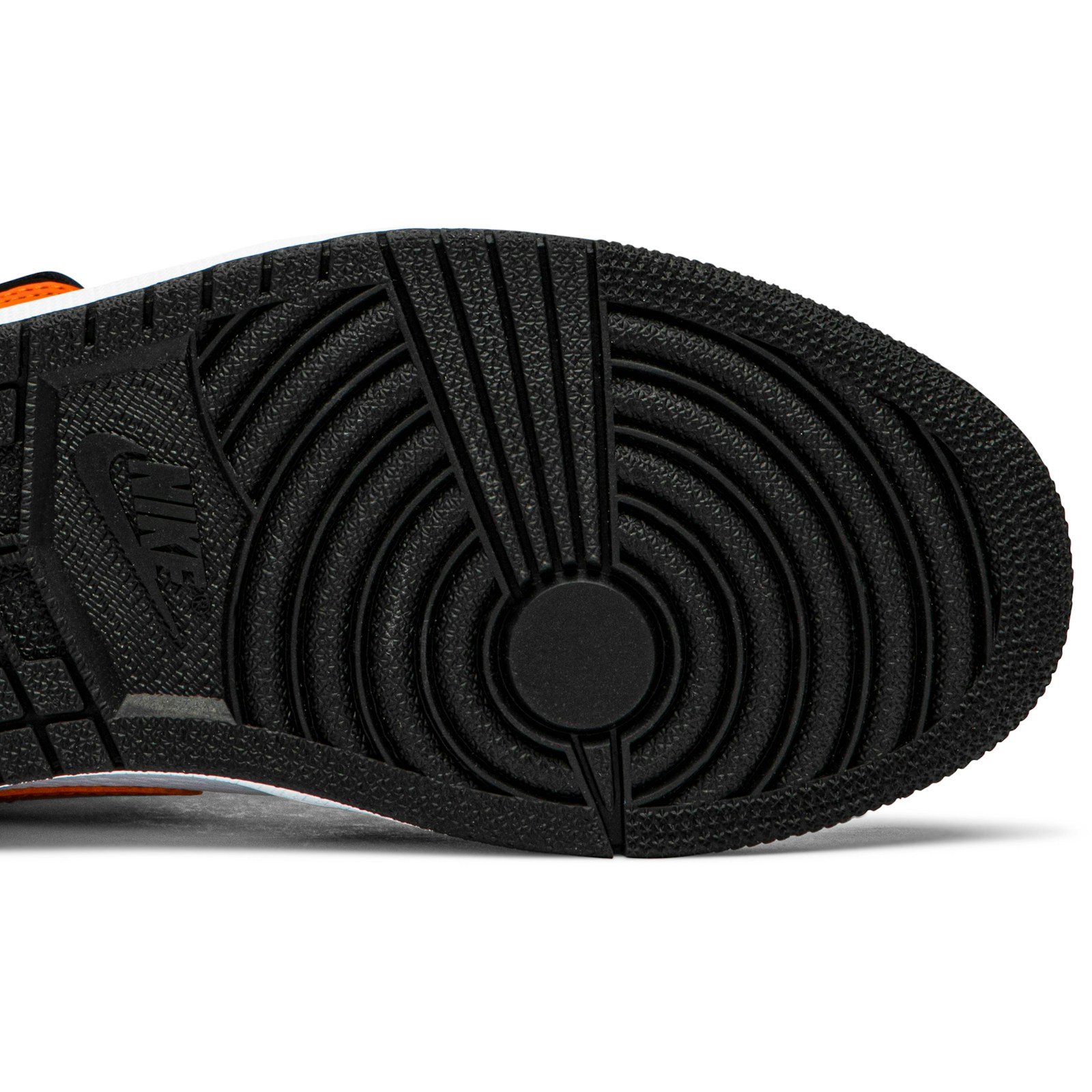 air_jordan_1_mid__shattered_backboard__554724_058_4_59000.jpeg