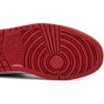 air_jordan_1_retro_high_og__chicago__2015_555088_1_0_67779-1.jpeg
