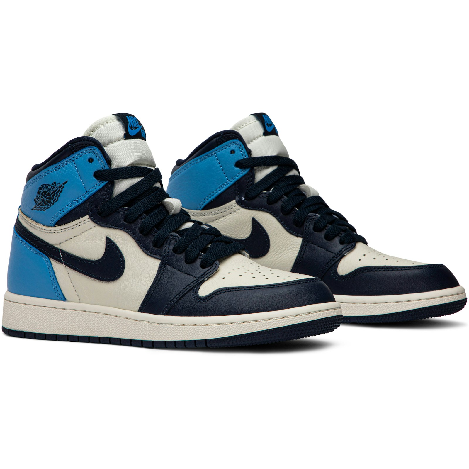 grade_school__air_jordan_1_retro_high_og__obsidia_7_64552.jpeg