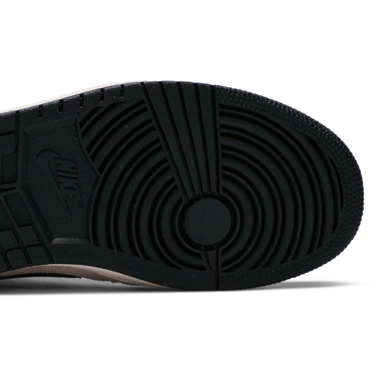 women__air_jordan_1_mid__iridescent__bq6472_602_4_55758.jpeg