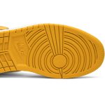 air_jordan_1_retro_high_og__yellow_ochre__555088_1_0_7735.jpeg